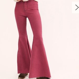 NEW🔥 Free People “Float on flare” Pant